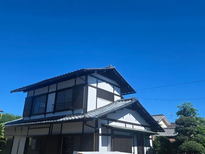 宗像市の外壁塗装工事の施工写真 1